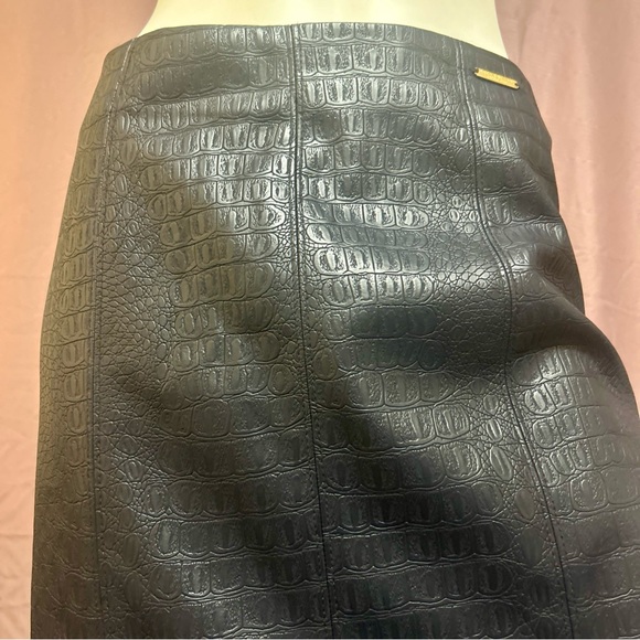Mark New York Crocodile Embossed Pencil Skirt Dark Navy NWT XS Stretch - Picture 13 of 14